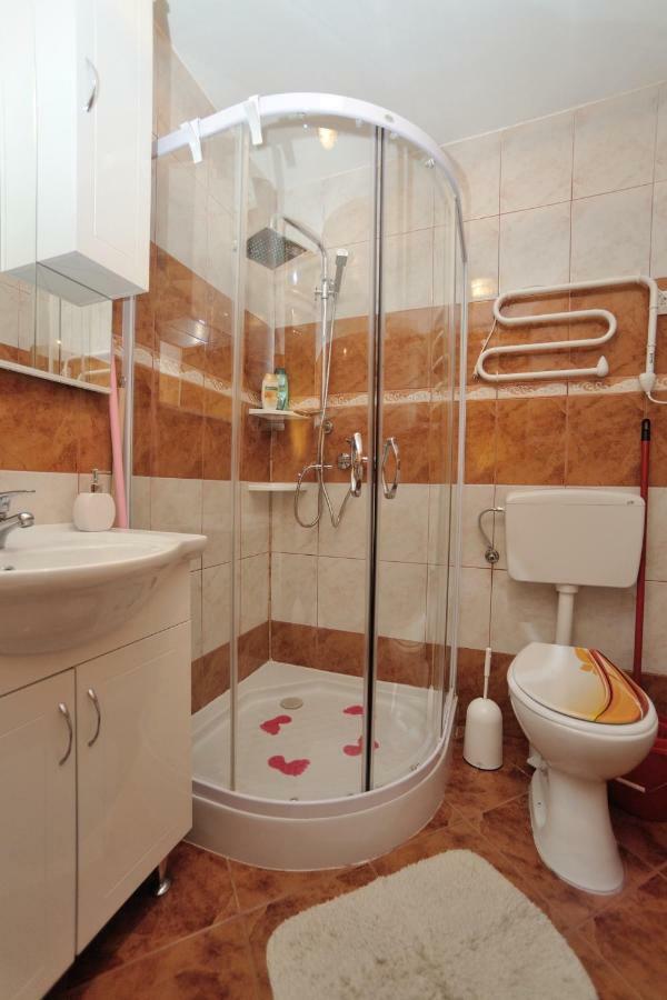 Apartman Svilno 里耶卡 外观 照片