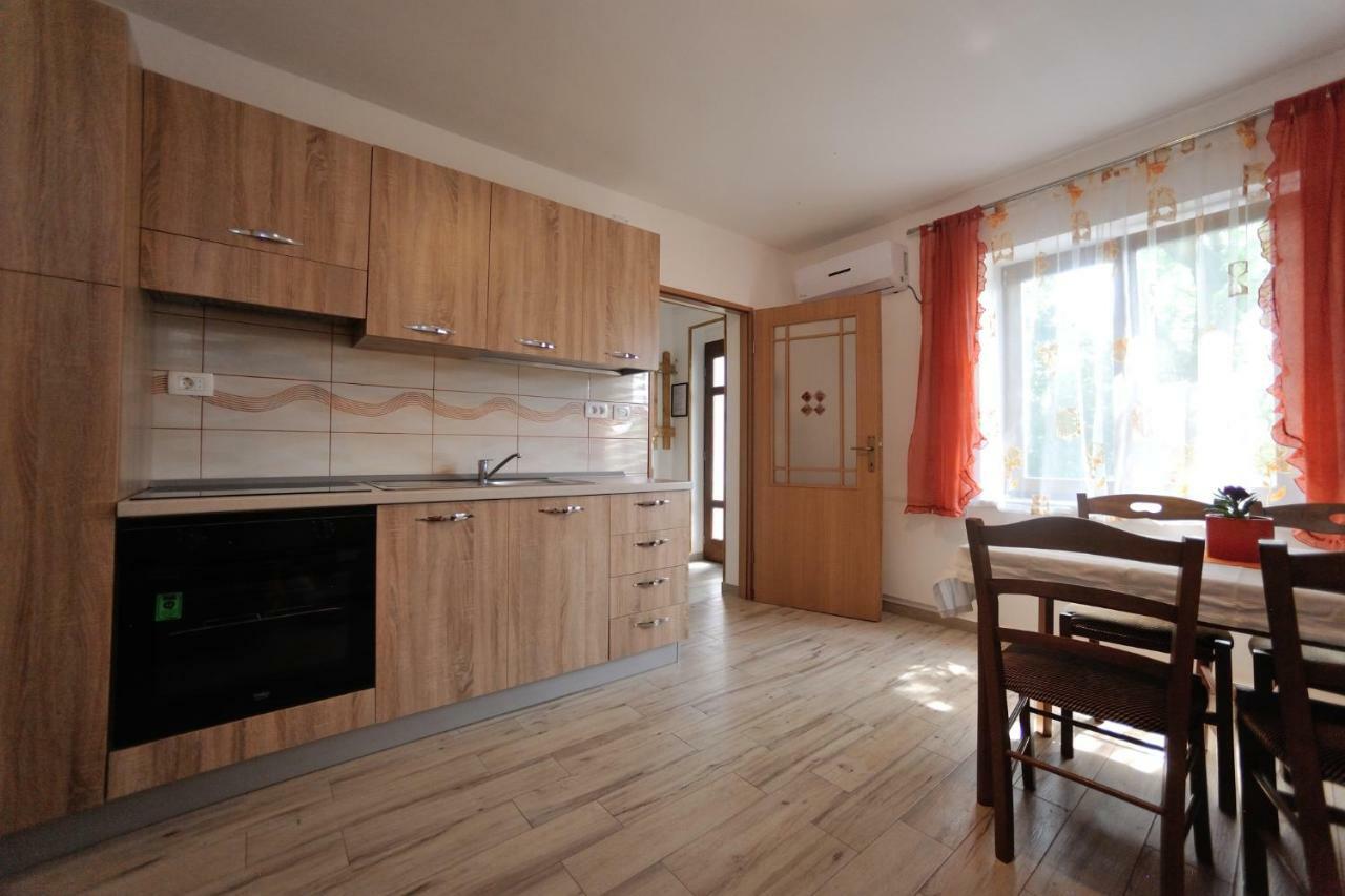 Apartman Svilno 里耶卡 外观 照片